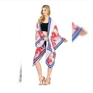 Flying Tomato floral kimono